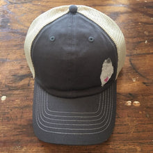 Load image into Gallery viewer, State of Maine Trucker Hat WITH heart